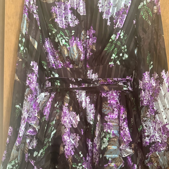 ASOS DESIGN button front mini dress in satin stripe with belt detail floral - Picture 4 of 7